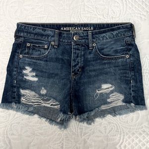 American Eagle Denim Shorts Sz 4 Tom Girl MIDI Distressed